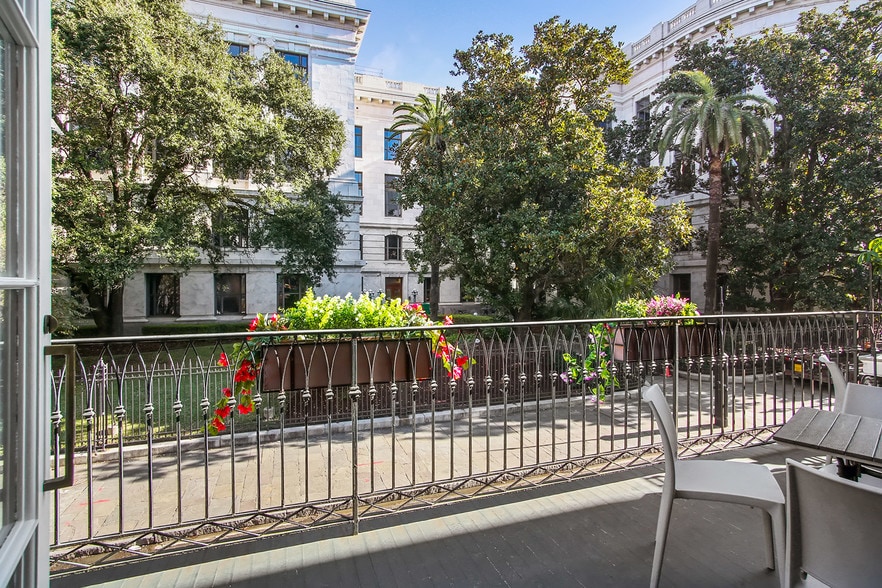 More Photos Of 622-624 Conti St, New Orleans Storefront Retail Residential For Sale