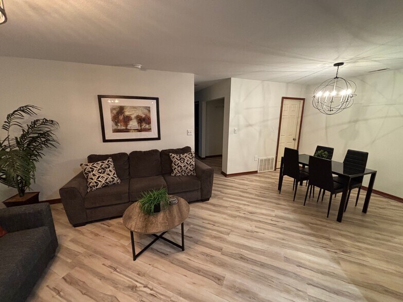 More Photos Of 118 Rhodes St, South Bend Apartments For Sale