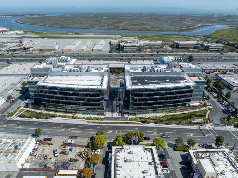 More Photos Of 835 Industrial Rd, San Carlos Research And Development For Lease