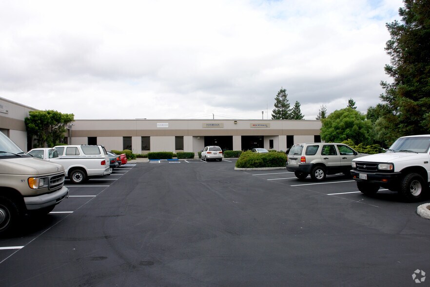 More Photos Of 4500-4526 Enterprise St, Fremont Warehouse For Lease