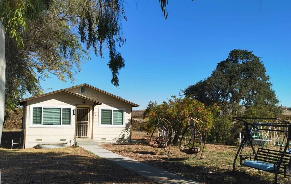 More Photos Of 5185 Union Rd, Paso Robles Winery Vineyard For Sale