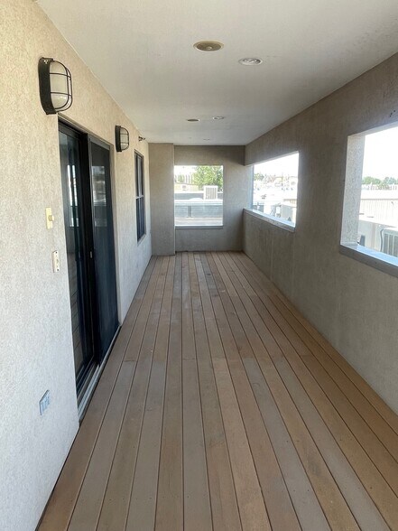 More Photos Of 2970 S Tejon St, Englewood Warehouse For Sale