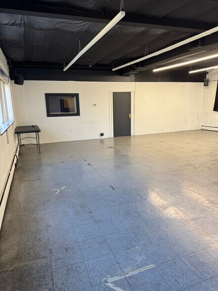 More Photos Of 48 Silas Deane Hwy, Wethersfield Office For Lease