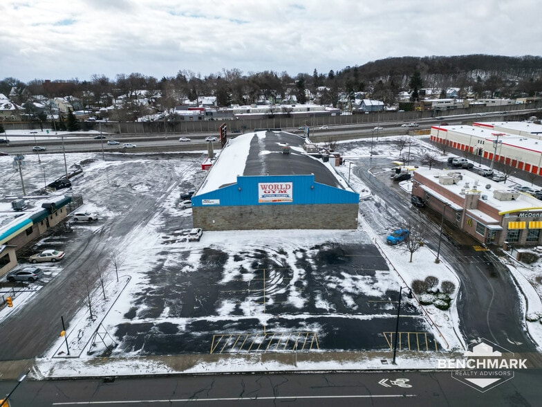 More Photos Of 1705 East Ave, Rochester Freestanding For Lease