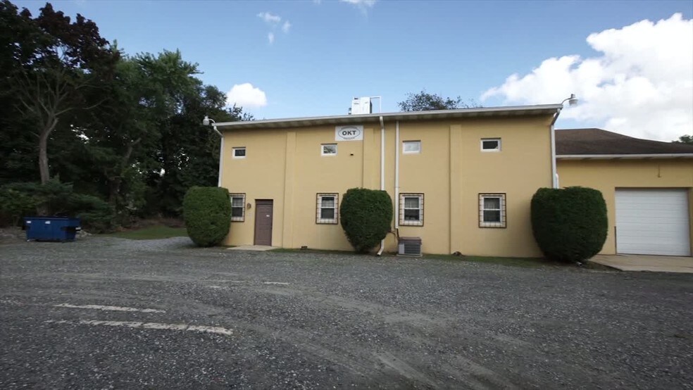 Primary Photo Of 603 Blue Bell Rd, Williamstown Warehouse For Lease