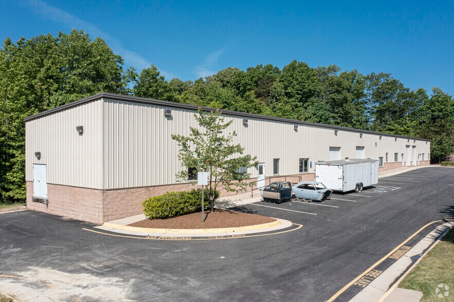 More Photos Of 20 Rawlings Pl, Fredericksburg Warehouse For Lease