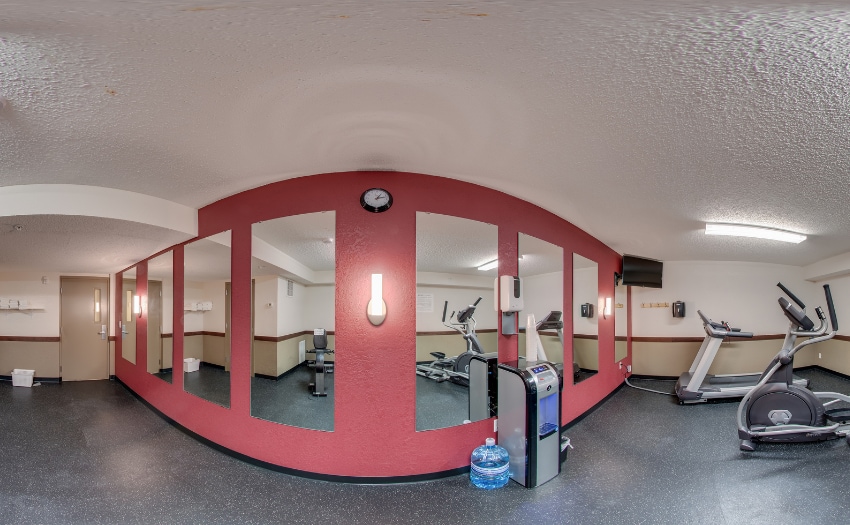 More Photos Of 265 33rd Ave, Columbus Hotel For Sale