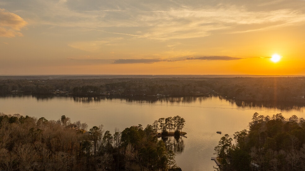 More Photos Of 402 Cliffside dr, Titus Land For Sale