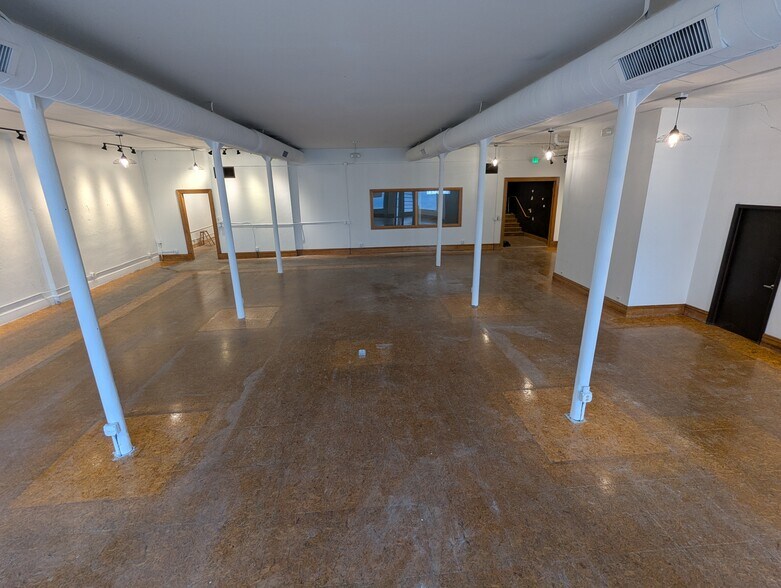 More Photos Of 238 N Broadway, Denver Storefront Retail Office For Lease