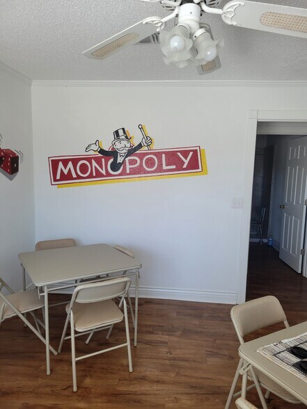 More Photos Of 12946 US Highway 287, Grapeland Trailer Camper Park For Sale