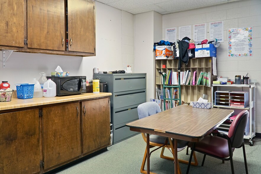 More Photos Of 5900 Reynolds Rd, Morrow Loft Creative Space For Lease