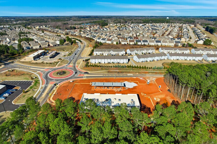 More Photos Of 691-695 Bridges rd, McDonough General Retail For Lease