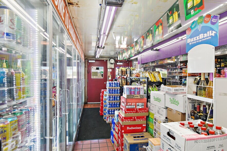 More Photos Of , Aurora General Retail For Sale