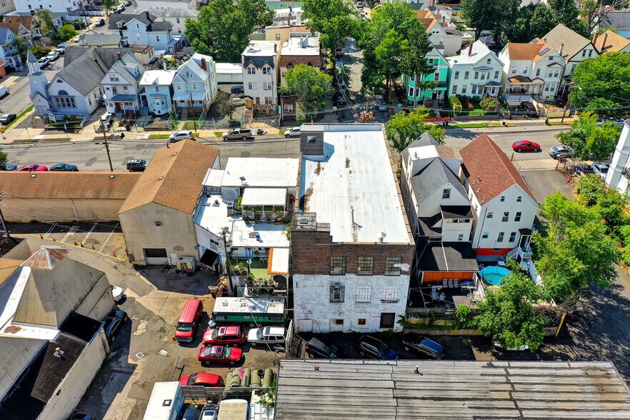 More Photos Of 245-249 Verona Ave, Newark Manufacturing For Sale