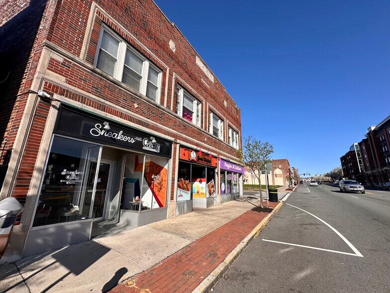 More Photos Of 112-116 Bloomfield Ave, Montclair Storefront Retail Residential For Lease