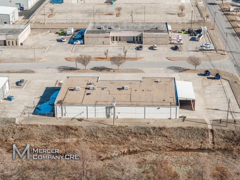 More Photos Of 3613-3621 S Moulton Dr, Oklahoma City Service For Lease