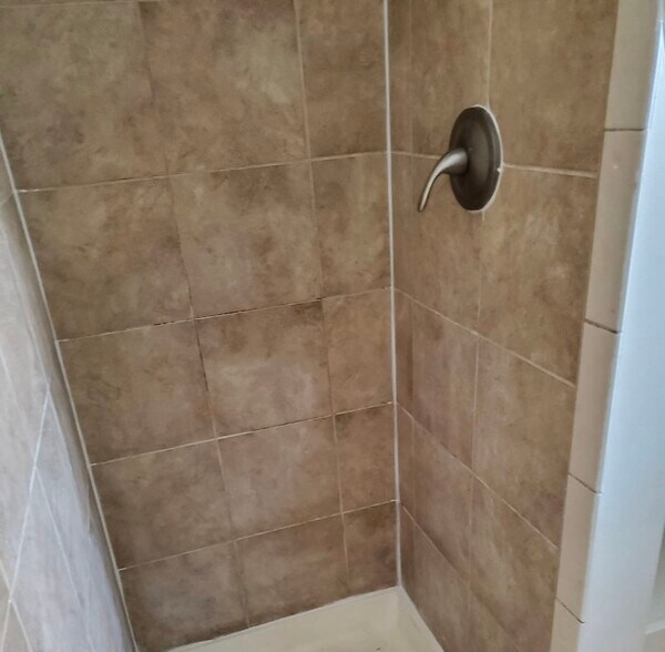 More Photos Of 31 Saint Andrews Pl, Yonkers Apartments For Sale