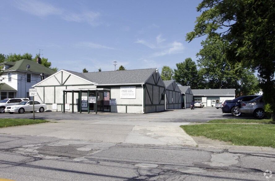 More Photos Of 444 S Meridian St, Ravenna Medical For Lease