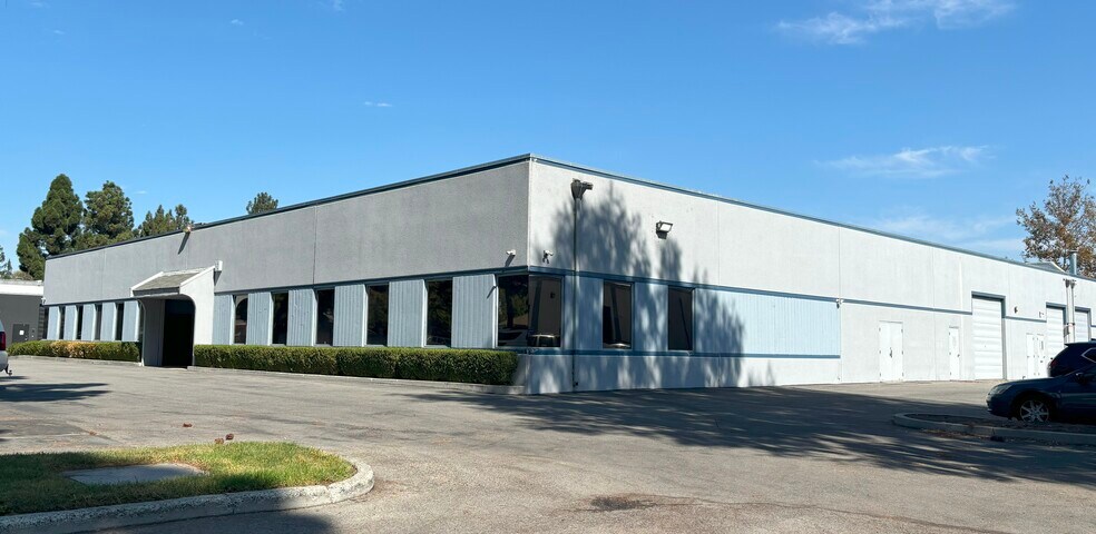 More Photos Of 840 Jury Ct, San Jose Warehouse For Lease
