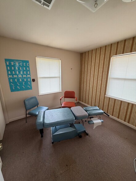More Photos Of 2602 Chandler Rd, Muskogee Office For Sale