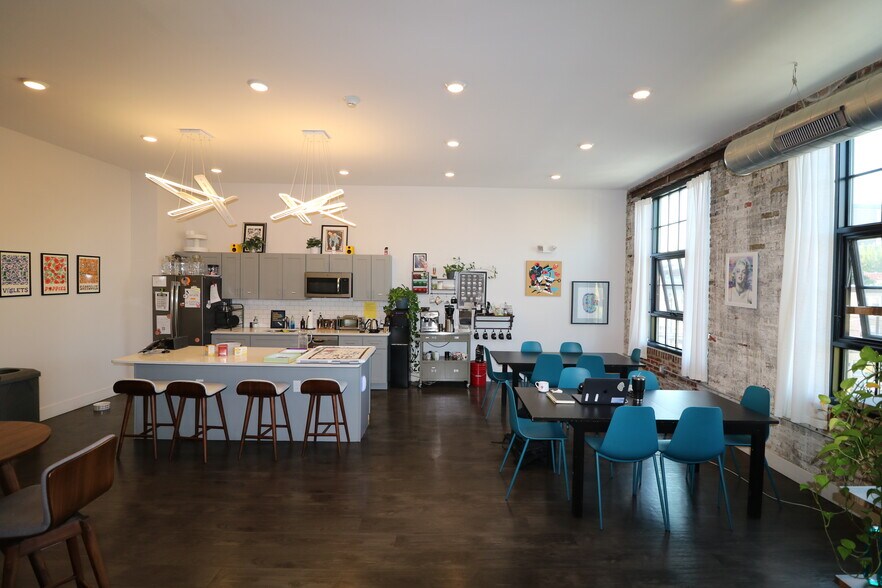 More Photos Of 709-715 N 2nd St, Philadelphia Loft Creative Space For Sale
