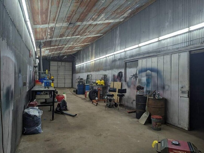 More Photos Of 1240 E Houghton Lake Rd, Lake City Warehouse For Sale