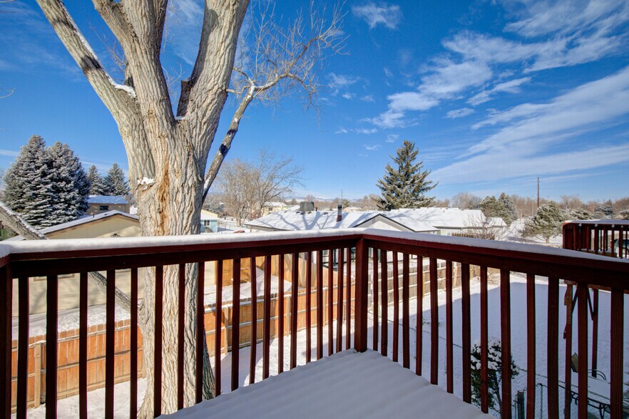 More Photos Of 1331 Merl Pl, Longmont Apartments For Sale