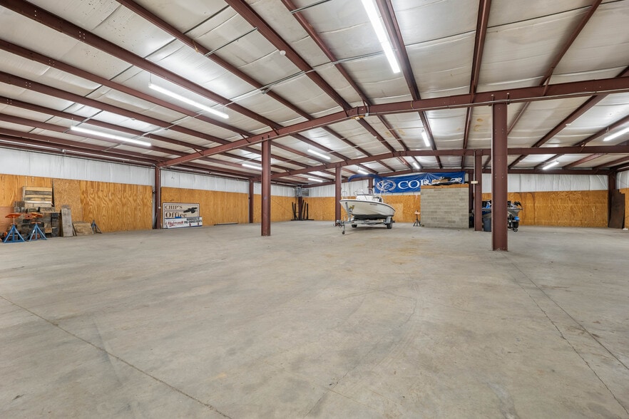 More Photos Of 177 NH Route 104, Meredith Freestanding For Lease