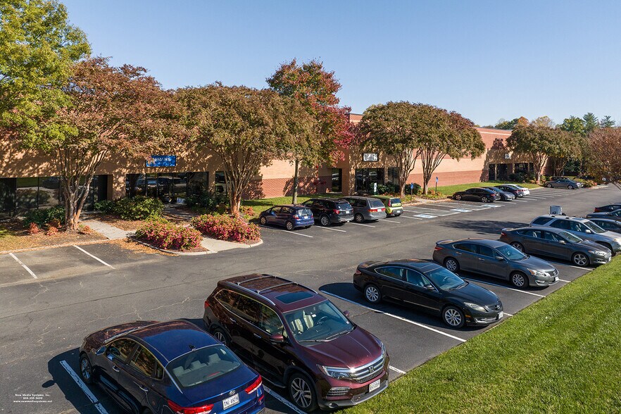 More Photos Of 10430-10440 Lakeridge Pky, Ashland Light Manufacturing For Lease