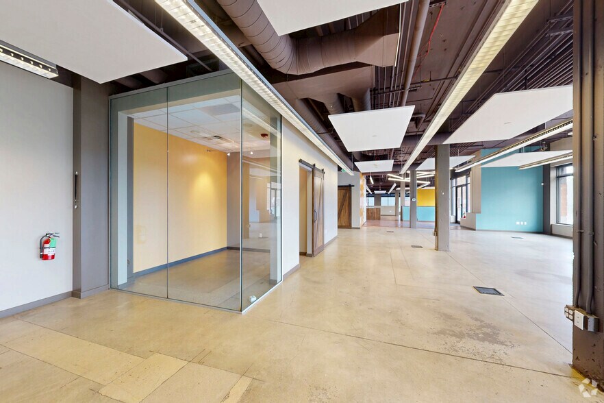 More Photos Of 4520 Broadway St, Boulder General Retail For Sale