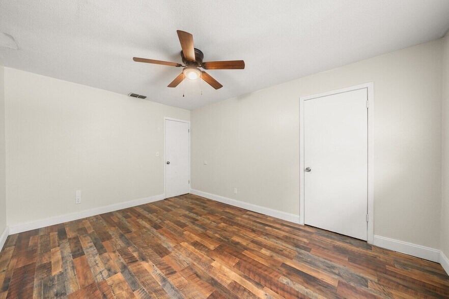 More Photos Of , Avon Park Multifamily For Sale