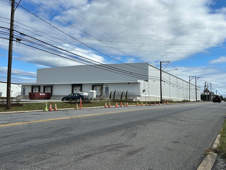Primary Photo Of 1201 Hummel Ave, Lemoyne Industrial For Sale