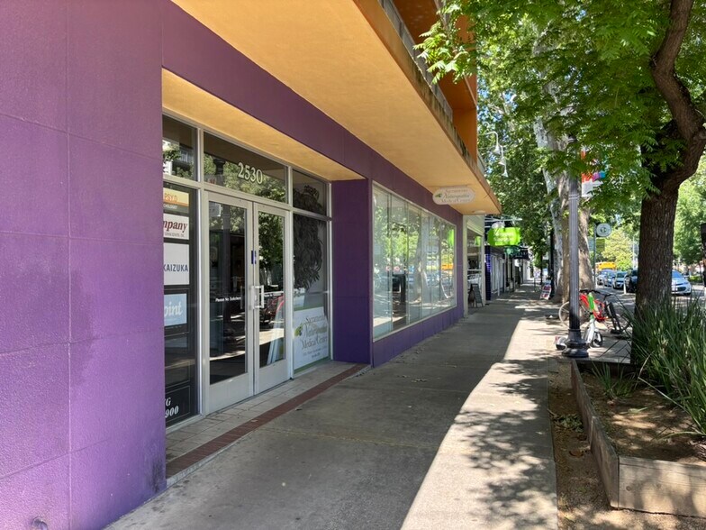 More Photos Of 2530 J St, Sacramento Office For Lease