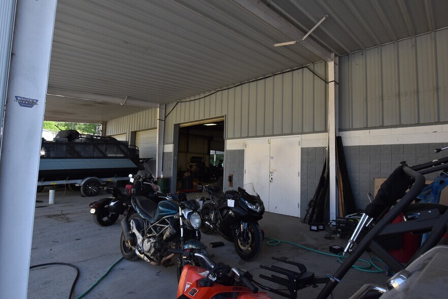 More Photos Of 4917 Highway 58, Chattanooga Auto Dealership For Lease