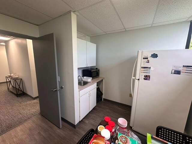 More Photos Of 23133 Orchard Lake Rd, Farmington Medical For Lease
