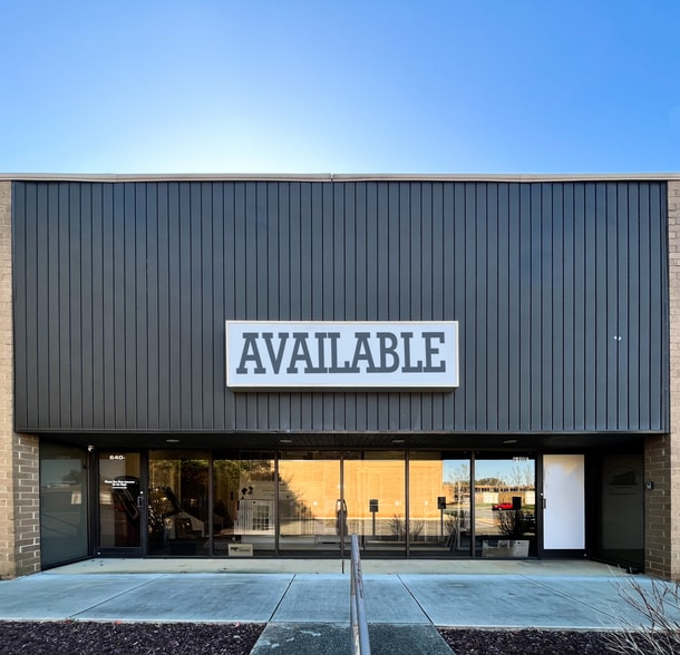 More Photos Of 640 Matthews Mint Hill Rd, Matthews Showroom For Lease