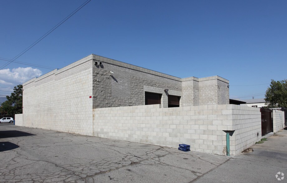 More Photos Of 1014 E 2nd St, Pomona Warehouse For Sale