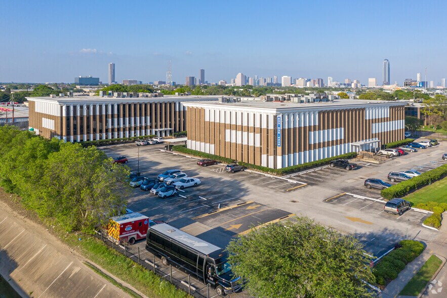 More Photos Of 6250 Westpark Dr, Houston Office For Lease
