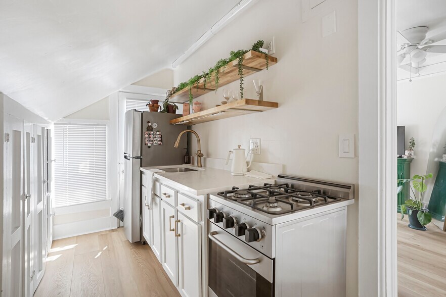 More Photos Of 1340 Race St, Denver Apartments For Sale