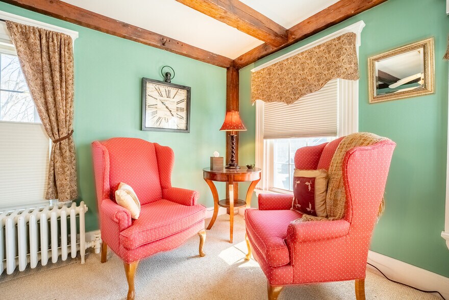 More Photos Of 2 River Rd, Cape Neddick Hospitality For Sale