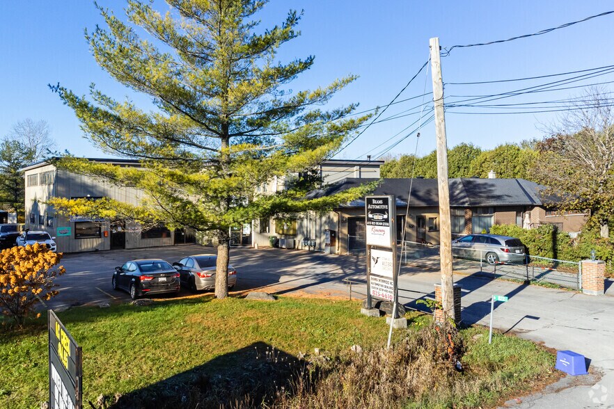 More Photos Of 822 Cedarview Rd, Ottawa General Retail For Lease