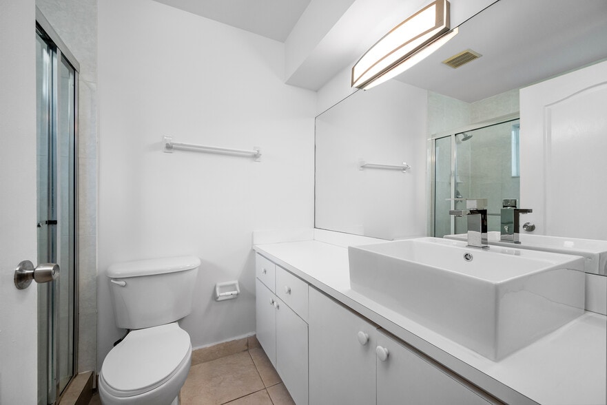 More Photos Of 2275 SW 61st Ave, Miami Apartments For Sale