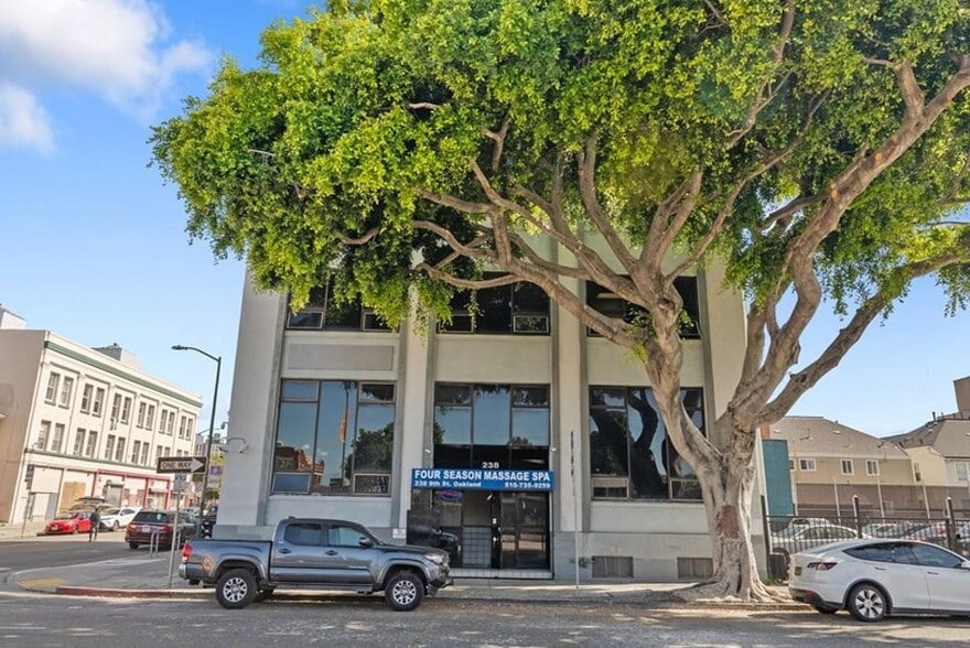 More Photos Of 238 9th St, Oakland Loft Creative Space For Sale
