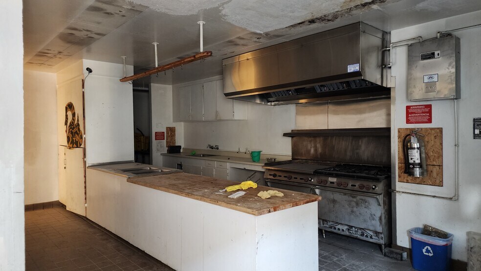 More Photos Of 155 S 11th St, San Jose Sorority Fraternity House For Lease