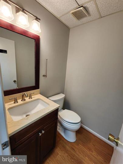 More Photos Of 2555-2575 Chain Bridge Rd, Vienna Medical For Sale