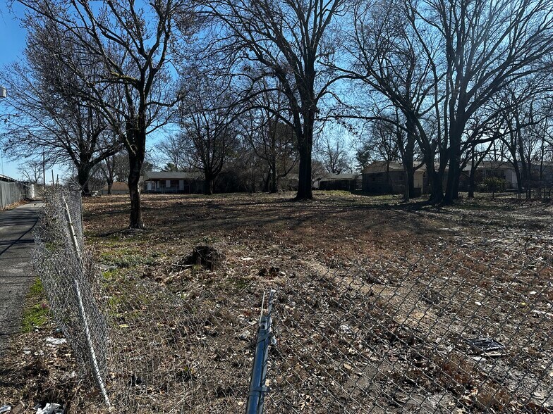 More Photos Of 2873 Tutwiler Ave, Memphis Land For Sale