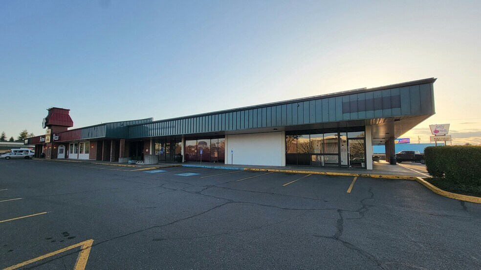 More Photos Of 1501-1551 Hawthorne Ave NE, Salem Unknown For Lease