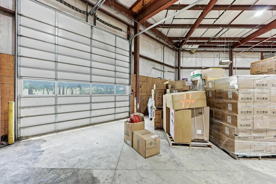 More Photos Of 4336 Cornelia Hwy, Lula Freestanding For Lease