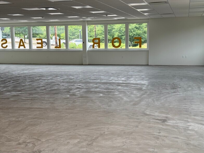 More Photos Of 1665 Washington Rd, Pittsburgh General Retail For Lease