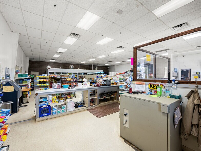 More Photos Of 600 E Quartz Ave, Sandy Valley Convenience Store For Sale